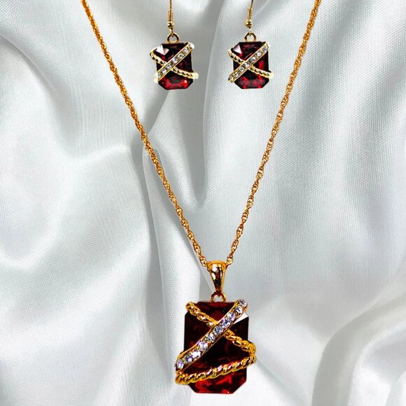 Sparkling Red Rectangle Crystal Pendant Necklace and Matching Earring Set - Picture 7 of 9